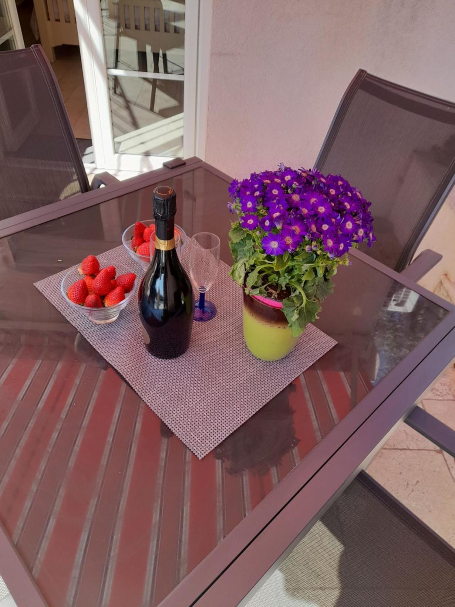 Villa Azur Лорґ Екстер'єр фото
